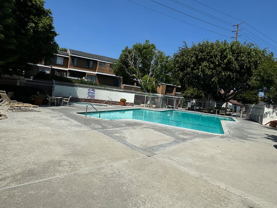 Furnished Finder property 737204_1 photo 24