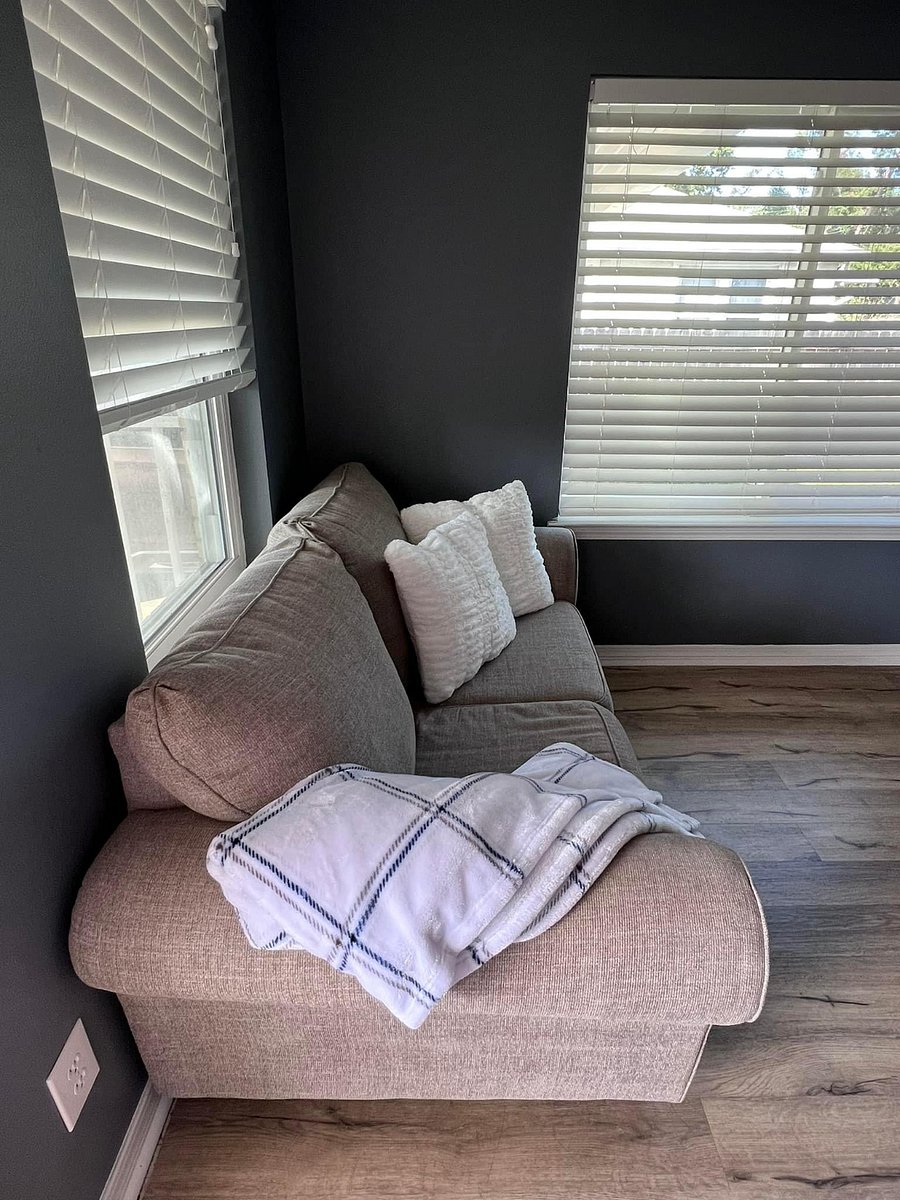 Furnished Finder property 737223_1 photo 4
