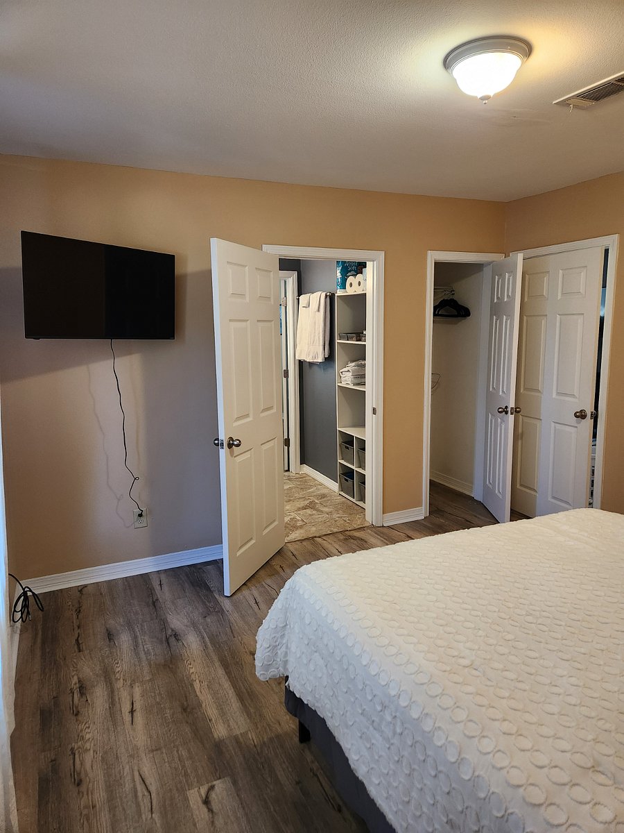 Furnished Finder property 737223_1 photo 25