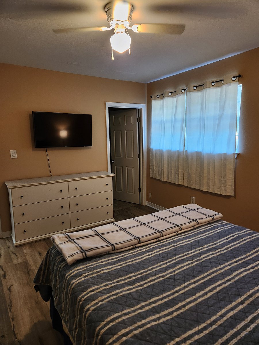 Furnished Finder property 737223_1 photo 27