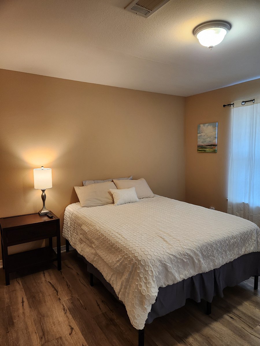 Furnished Finder property 737223_1 photo 32