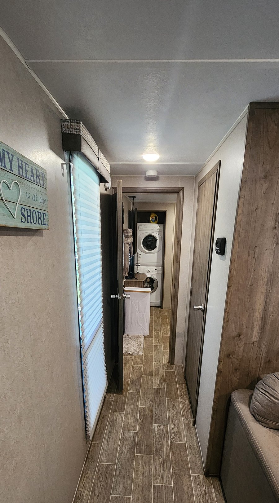 Furnished Finder property 737225_1 photo 17