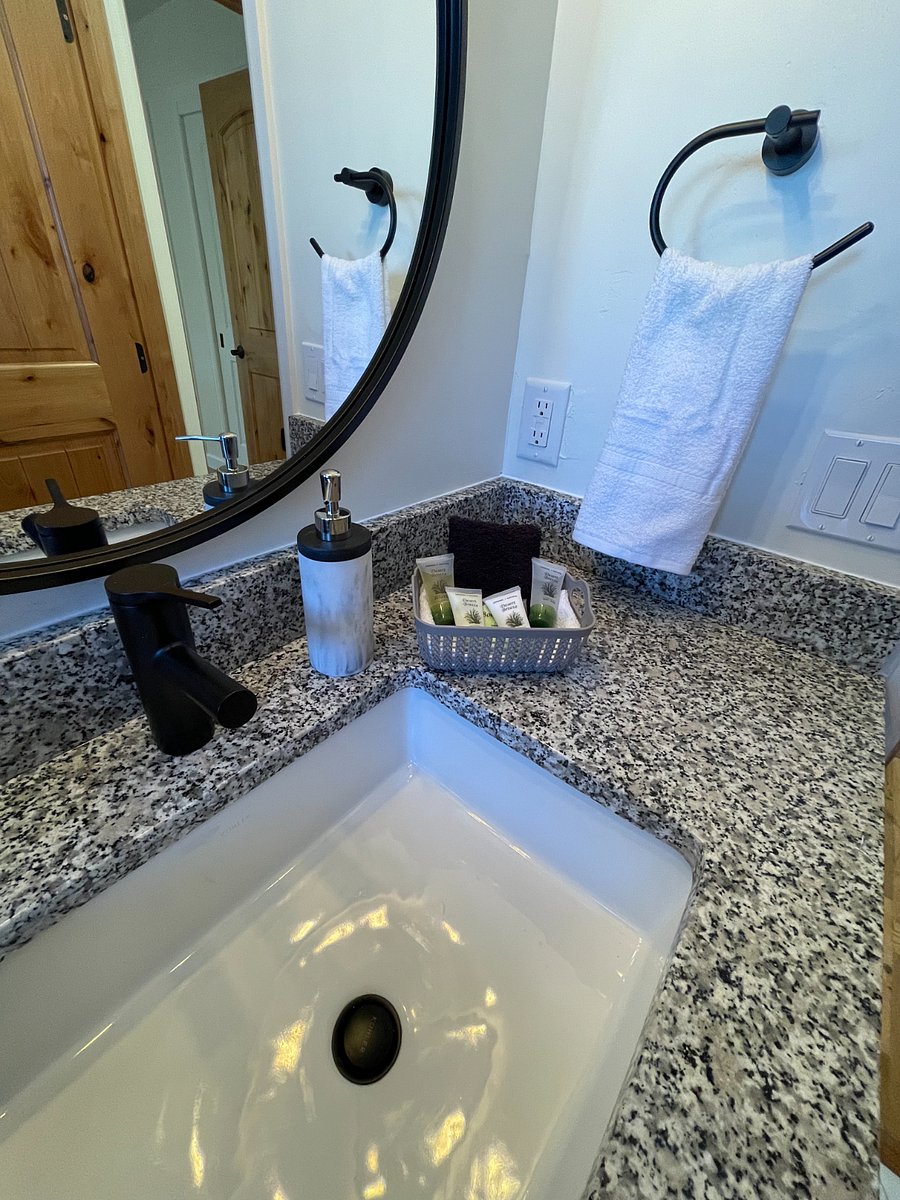 Furnished Finder property 737257_1 photo 8