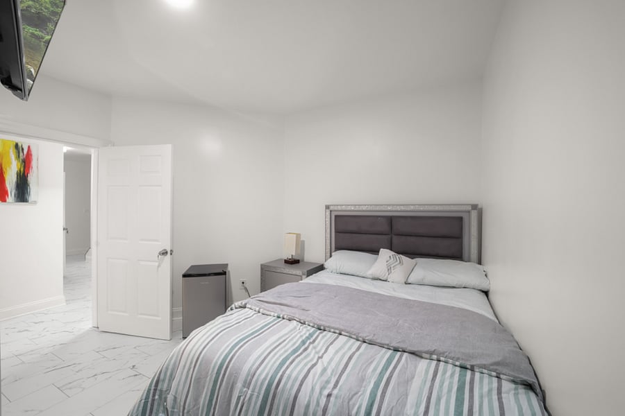 Furnished Finder property 737355_1 photo 2