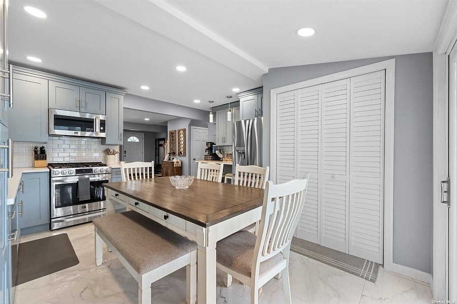 Furnished Finder property 737367_1 photo 10