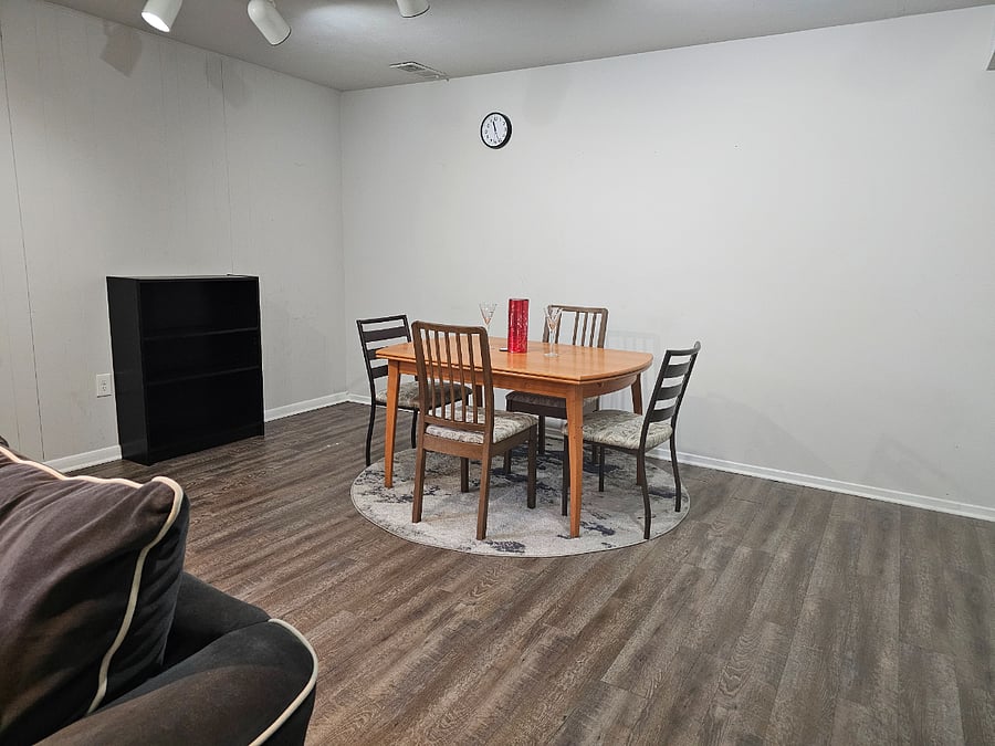 Furnished Finder property 737388_1 photo 3