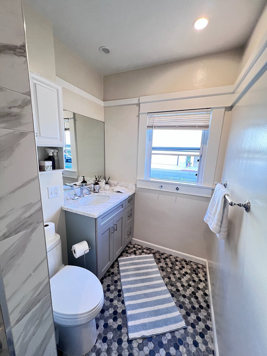 Furnished Finder property 737397_2 photo 32