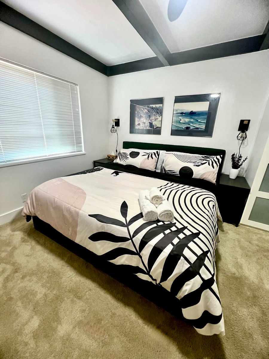 Furnished Finder property 737412_3 photo 12