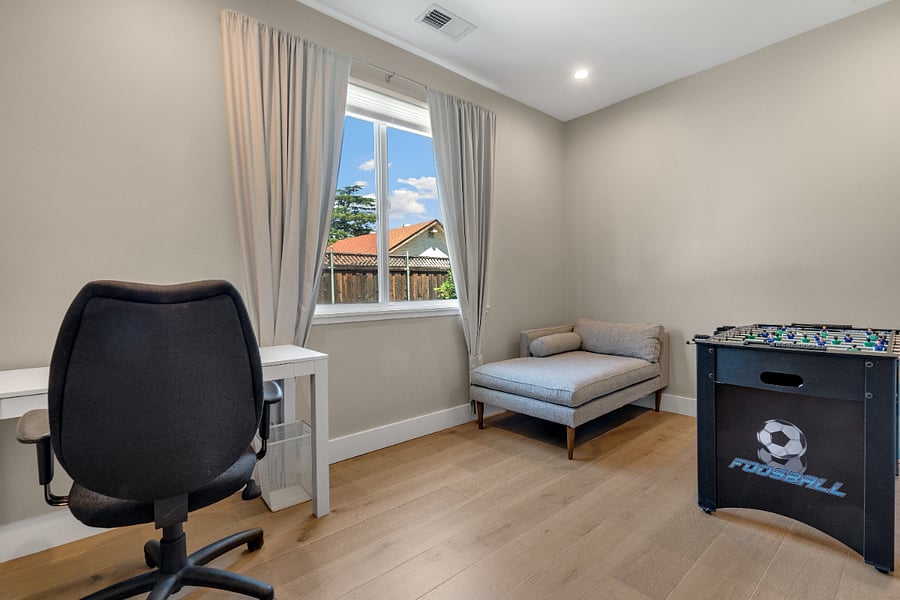 Furnished Finder property 737482_1 photo 18