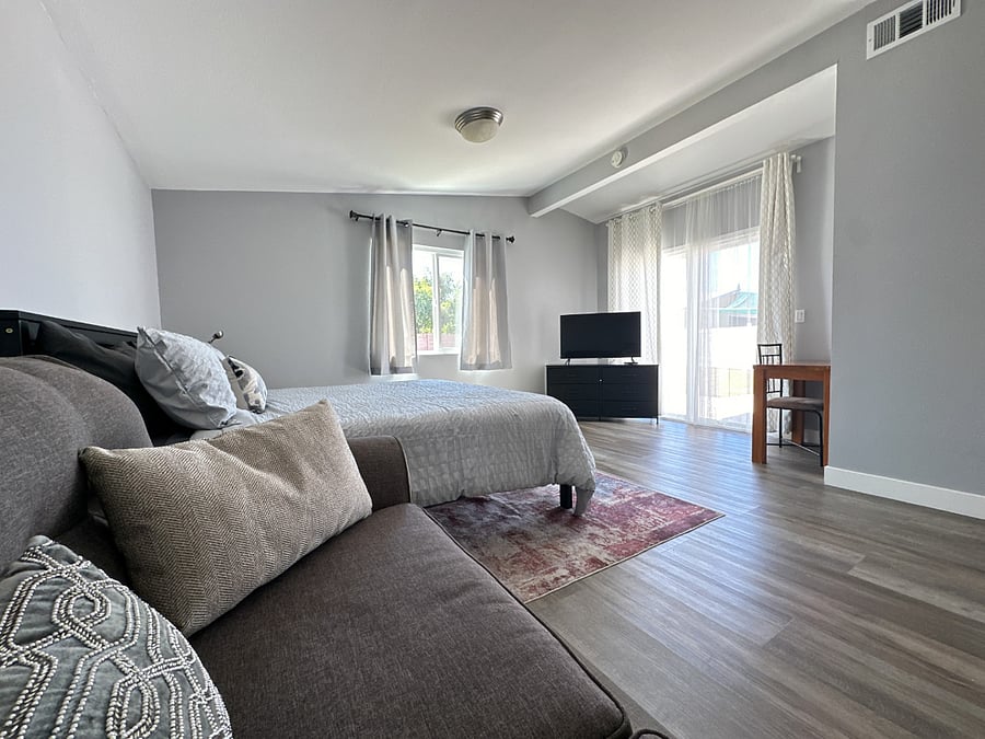 Furnished Finder property 737490_1 photo 11