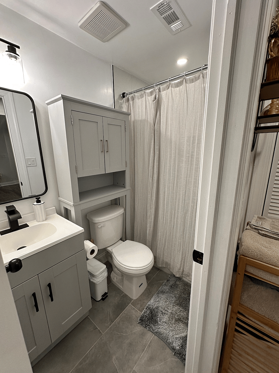full bathroom