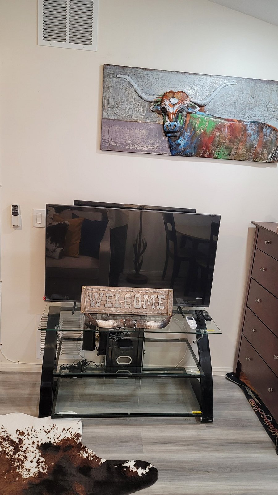 New Samsung 50" Smart TV