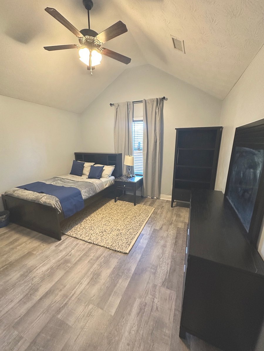Furnished Finder property 737549_1 photo 3
