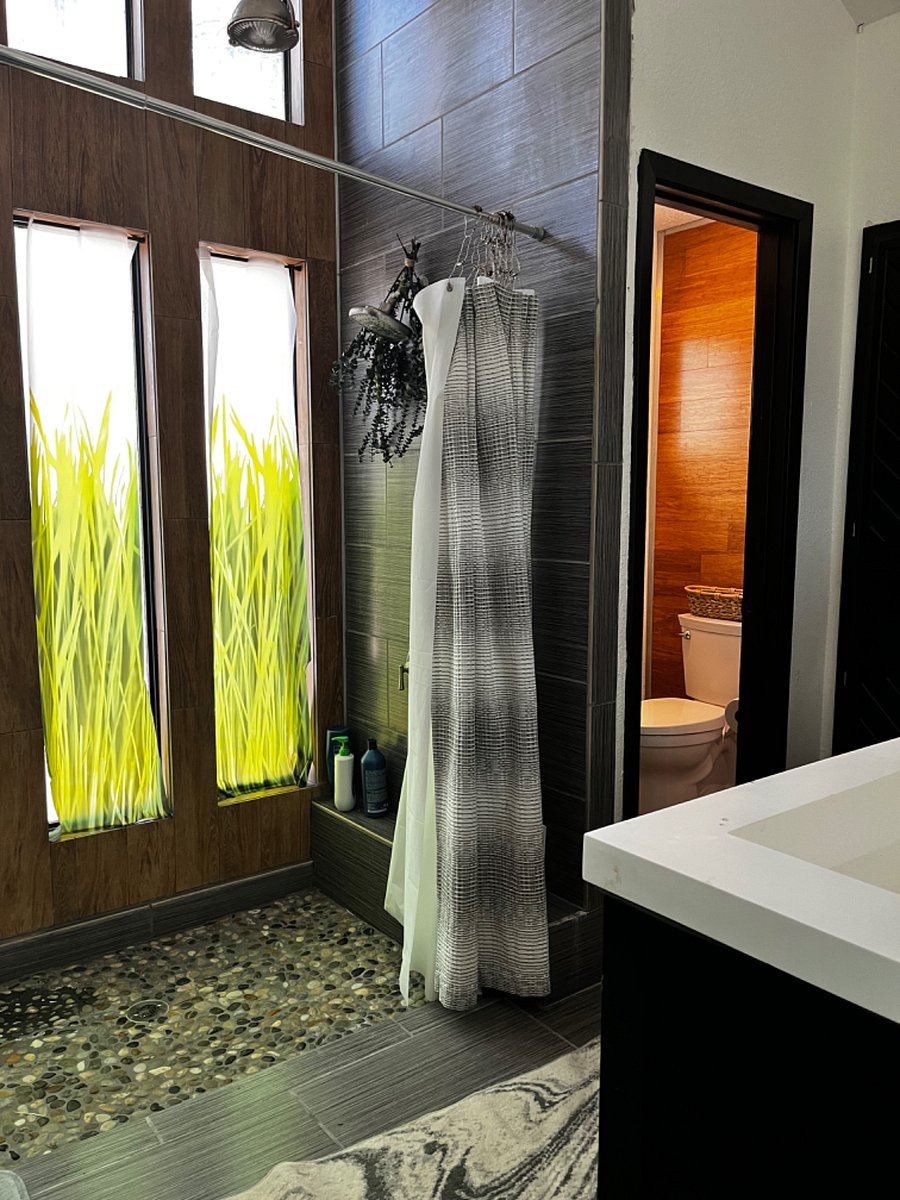 Master Shower