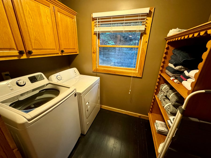 Furnished Finder property 737580_1 photo 40