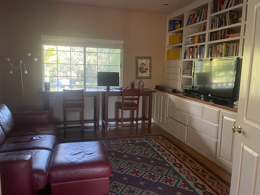 Office/TV room and guest bedroom