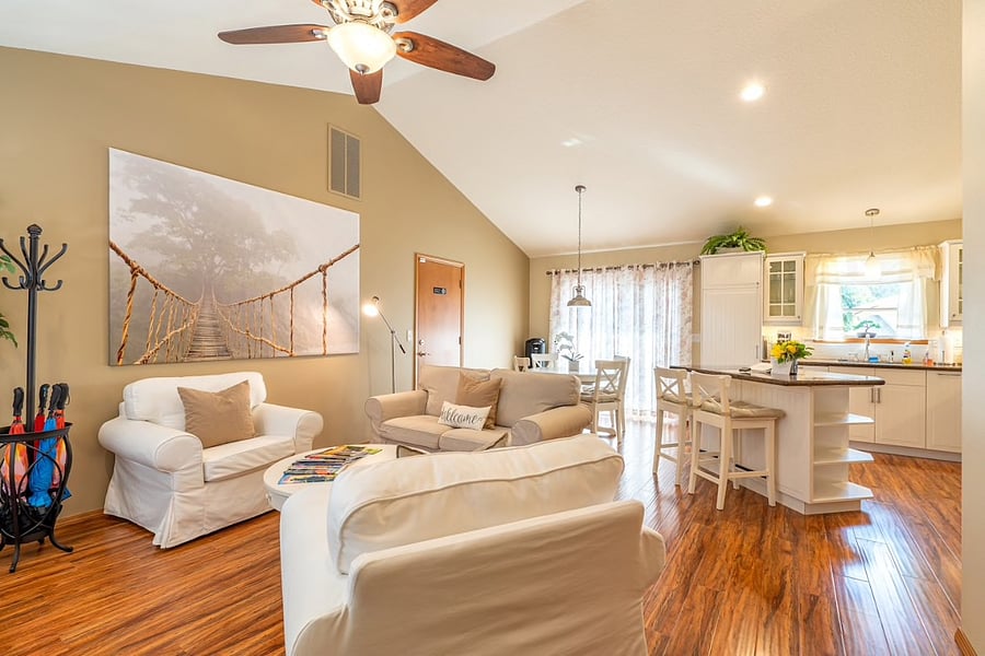 Furnished Finder property 737598_1 photo 3