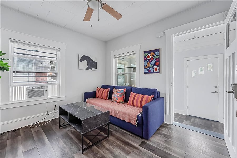 Furnished Finder property 737600_1 photo 1