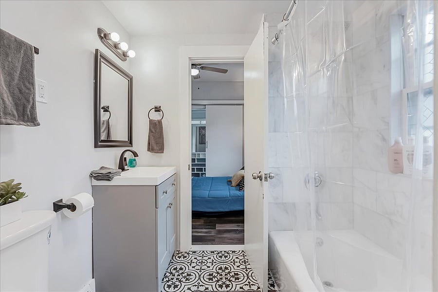 Furnished Finder property 737600_1 photo 17