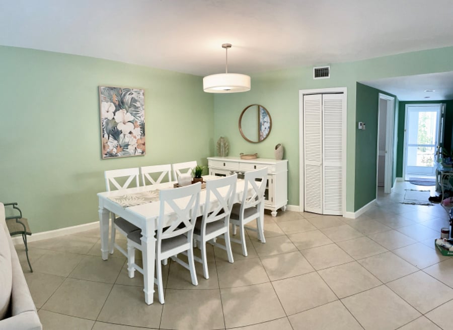 Furnished Finder property 737603_1 photo 3