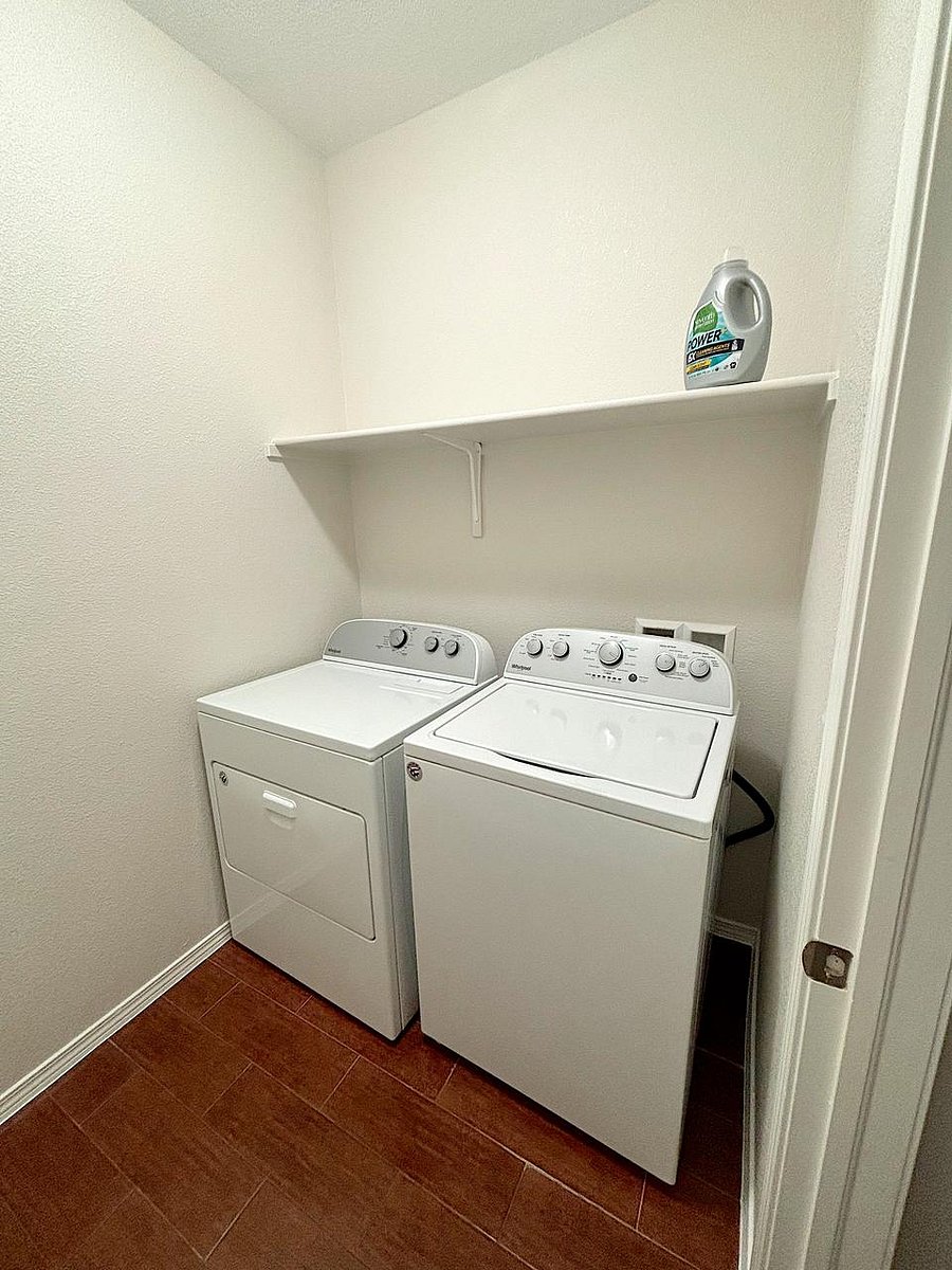 Furnished Finder property 737652_1 photo 10