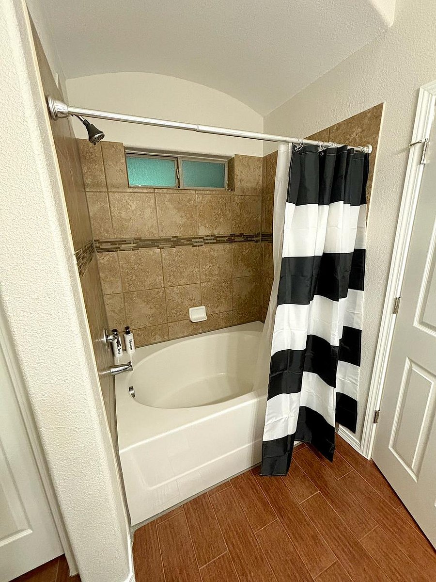 Furnished Finder property 737652_1 photo 6