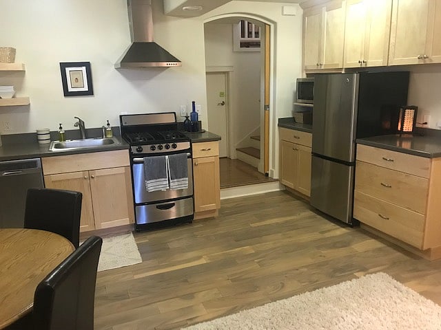 Furnished Finder property 737654_1 photo 11