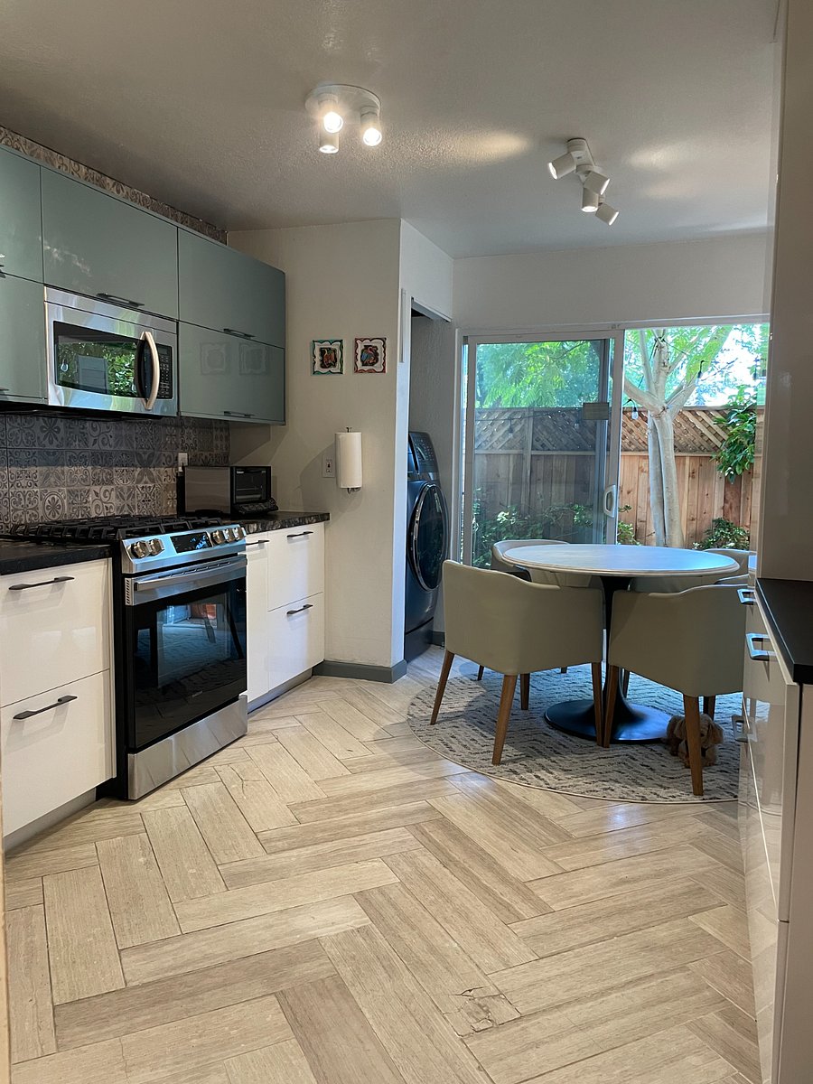 Furnished Finder property 737658_1 photo 15