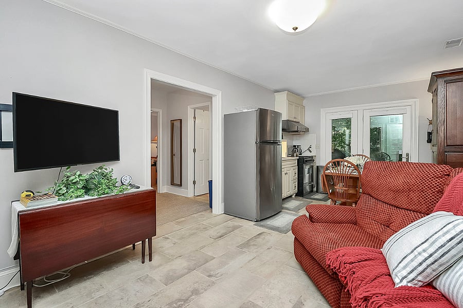 Leaf on Gate Leg table under the TV can be raised to make a second work space if needed.