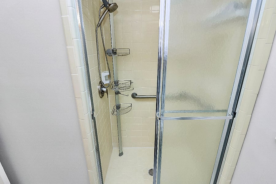 Handrails in the shower.
Shower stool available on request.