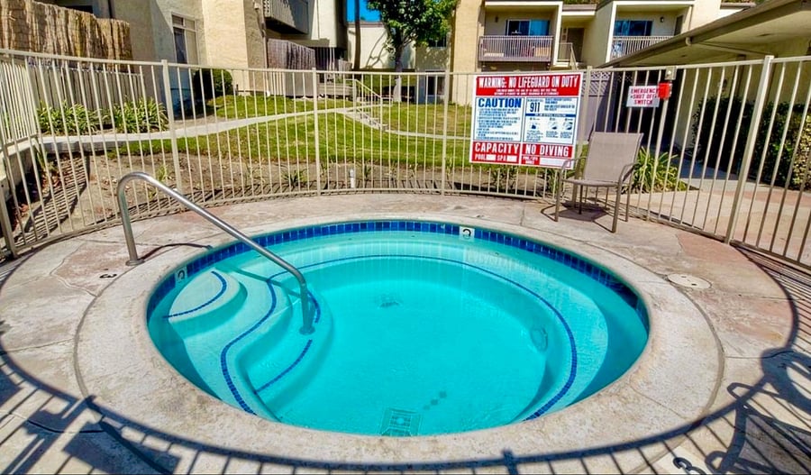 Furnished Finder property 737697_1 photo 18