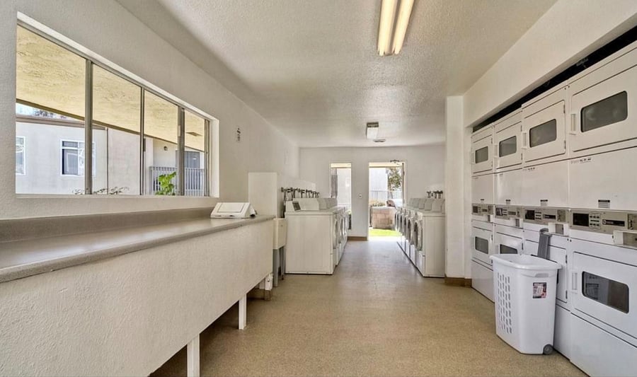 Furnished Finder property 737697_1 photo 19