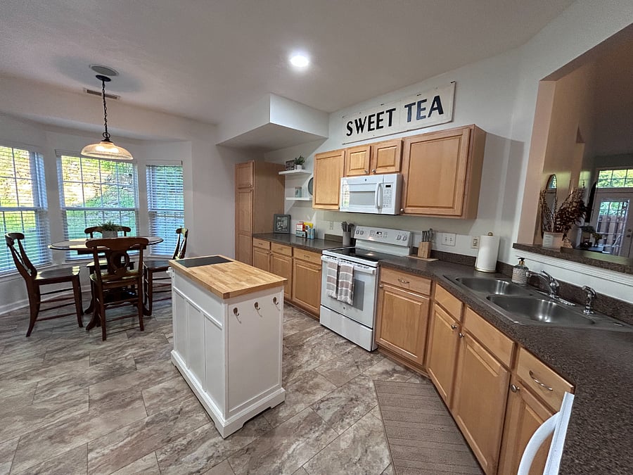 Furnished Finder property 737709_2 photo 12