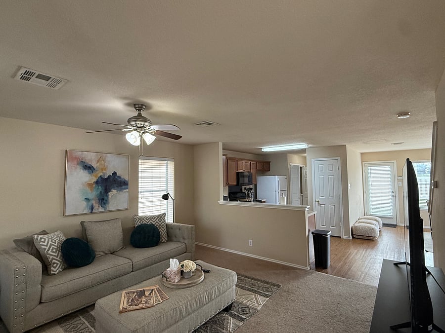 Furnished Finder property 737728_1 photo 3