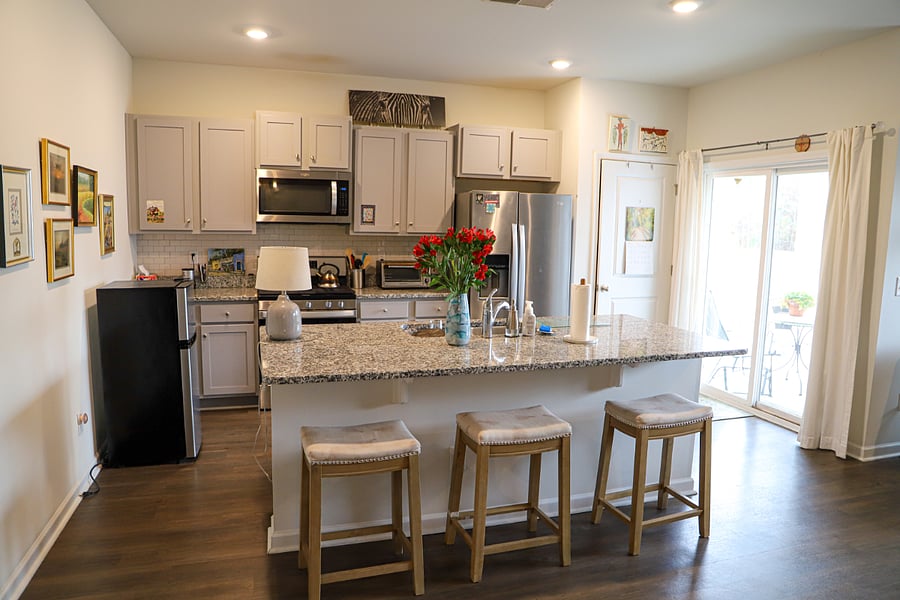 Furnished Finder property 737796_1 photo 4