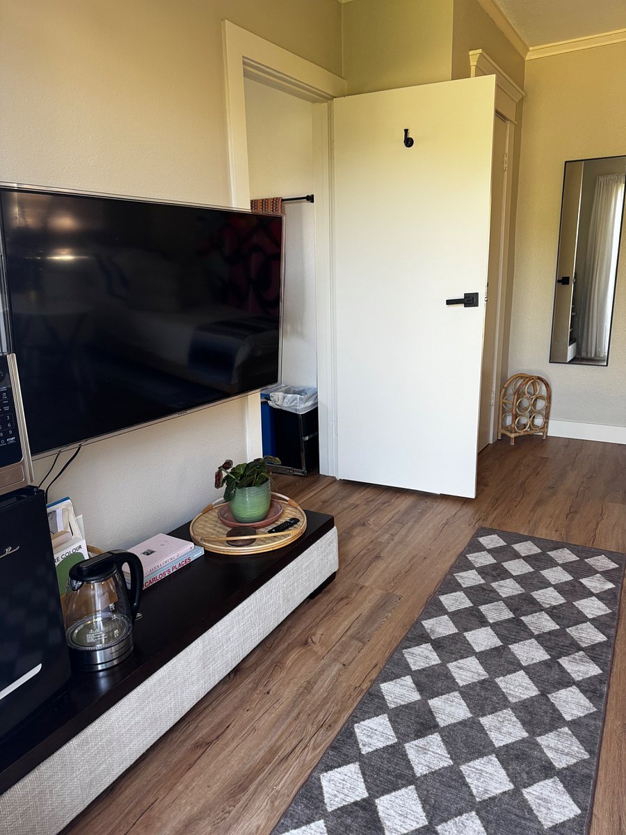Furnished Finder property 737805_1 photo 9