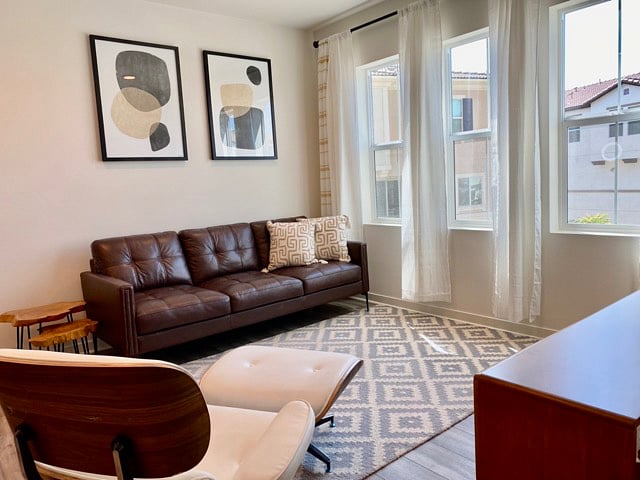Furnished Finder property 737842_1 photo 3
