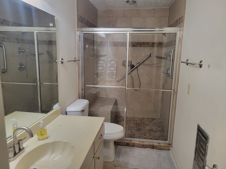 Furnished Finder property 737843_1 photo 9