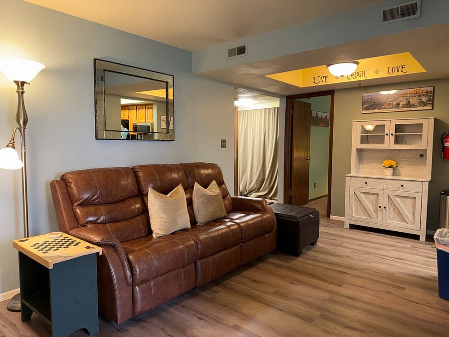 Furnished Finder property 737844_1 photo 3