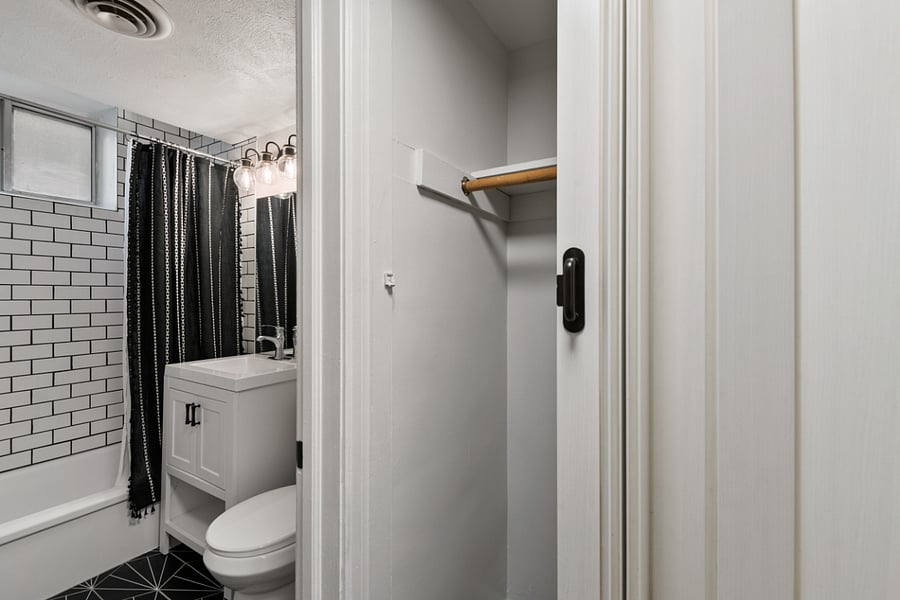Furnished Finder property 737891_2 photo 12