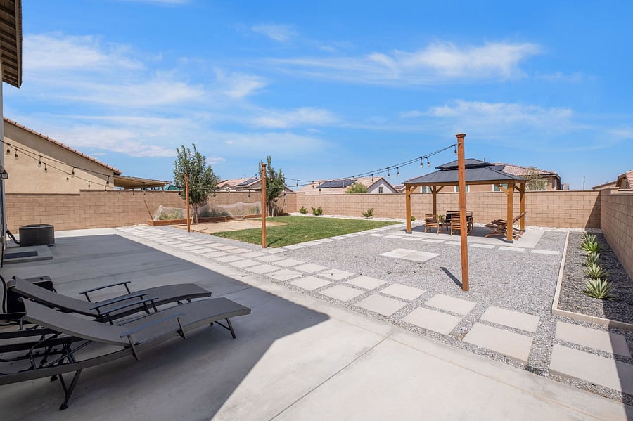 Furnished Finder property 737908_1 photo 27