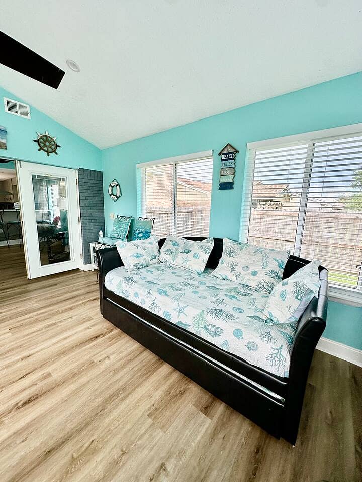 Furnished Finder property 737928_1 photo 50