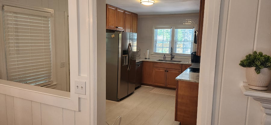 Kitchen with dining area