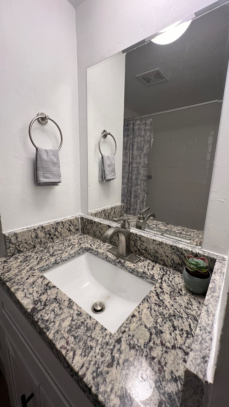 Furnished Finder property 738026_1 photo 9