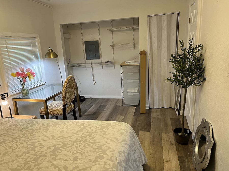 Furnished Finder property 738026_2 photo 17