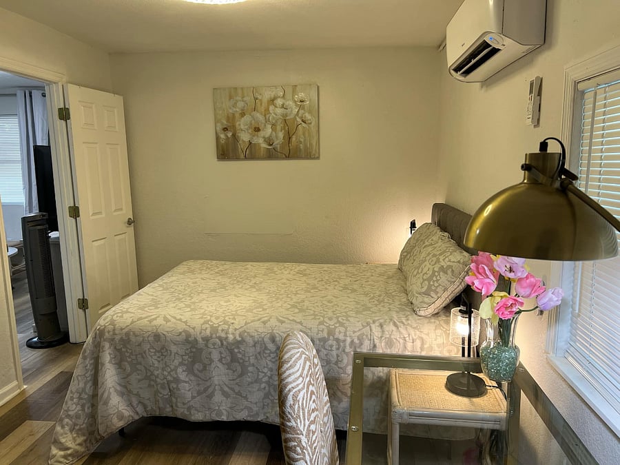 Furnished Finder property 738026_2 photo 18