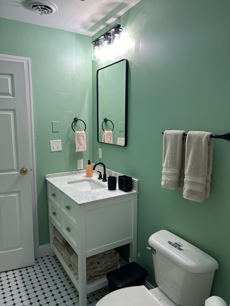 Furnished Finder property 738027_1 photo 13