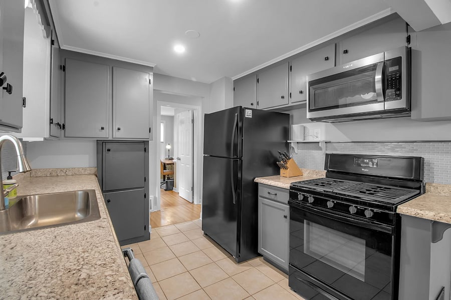 Furnished Finder property 738055_1 photo 28