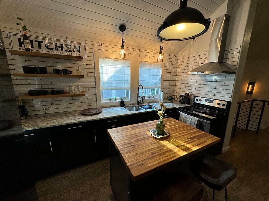 Furnished Finder property 738074_1 photo 12