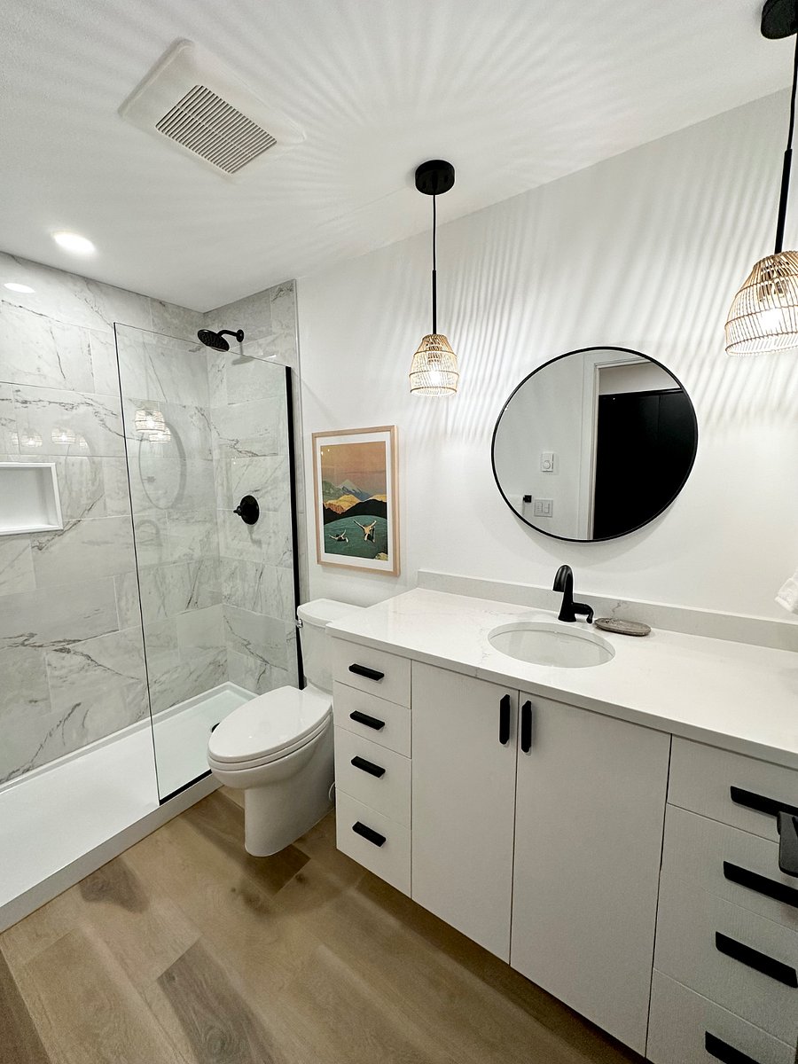 Guest Bathroom